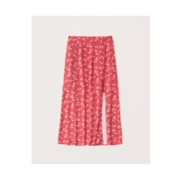 Abercrombie Red Matching Skirt Set - Picture 3 of 3